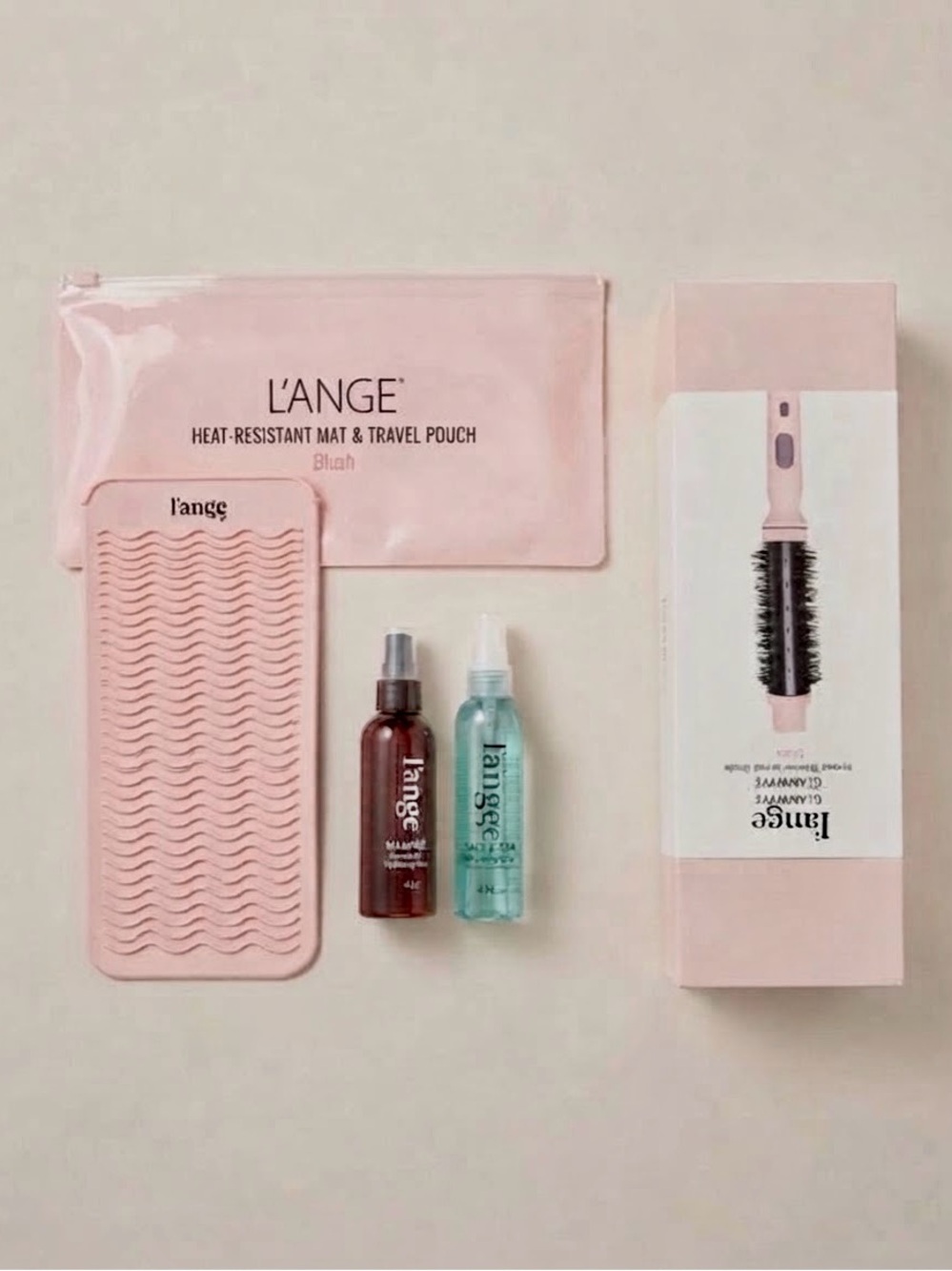 L'ange Pink and White Minimal Wall Art